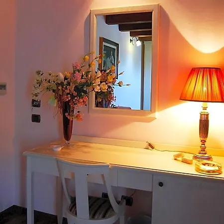 Hotel Borghetto Club
